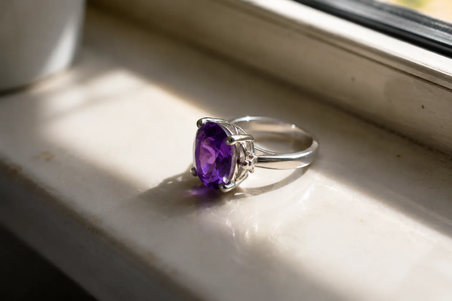 Temperature Dangers: Why Summer Heat Can Crack Your Amethyst Settings